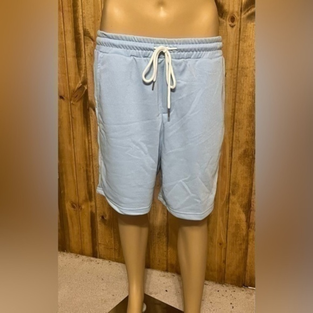 Men’s shorts Sz lg